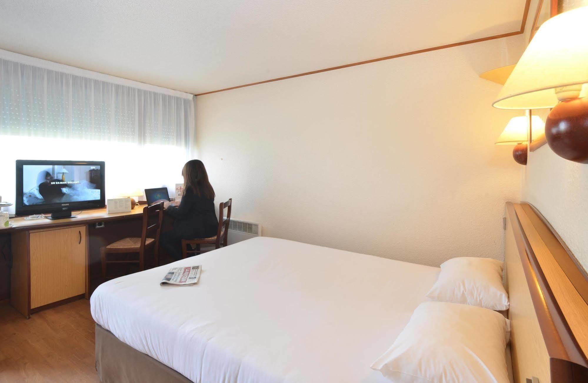 Campanile Brive-La-Gaillarde Ouest Hotel Eksteriør billede